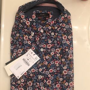 Slim fit Zara dress shirt (men’s)